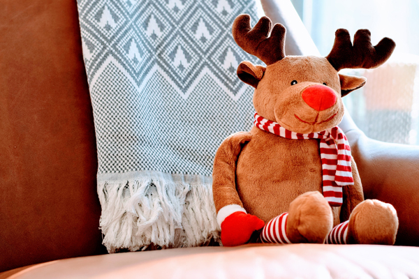 How To Tell If A Toddler Hijacked Your Christmas | Houston Moms Blog